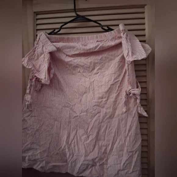 NWOT Striped Pink Tie-Shoulder Short Sleeve Top - Picture 3 of 7